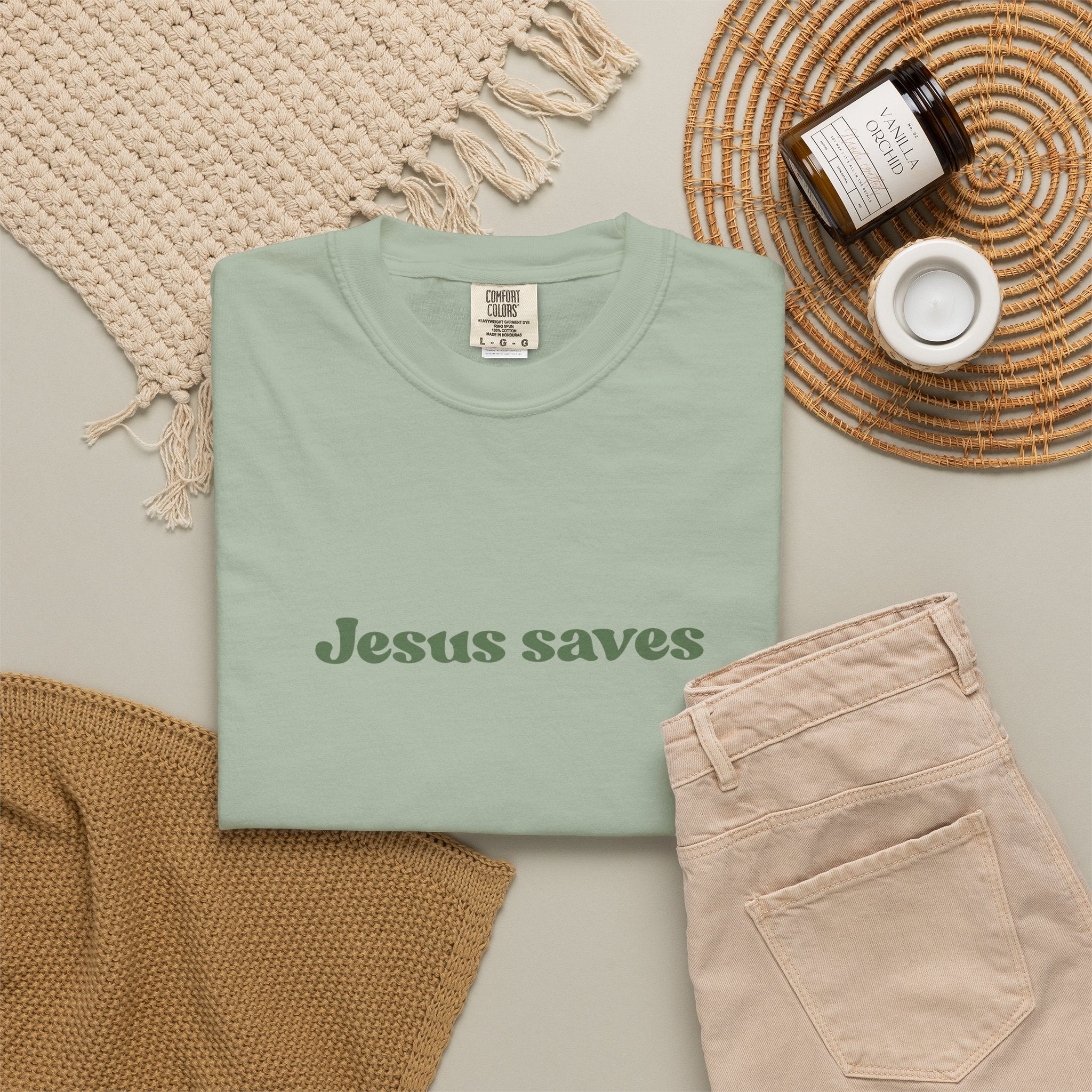 Jesus saves T-shirt